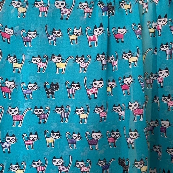 New Tower adorable cat lover sleeveless blouse GUC size small - Picture 5 of 7